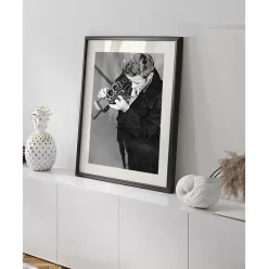 Gerahmte Fotografie James Dean With Camera, Handgefertigt