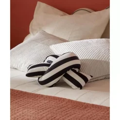 Gestreiftes Samt-Dekokissen Knot, Mit Inlett