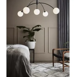 Grose Pendelleuchte Heaven Aus Opalglas