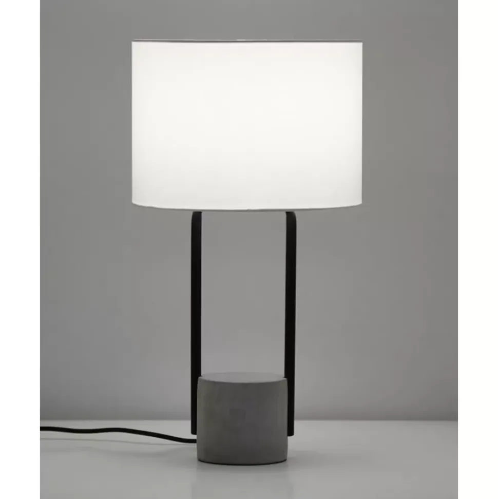 Grose Tischlampe Pipero Mit Betonfus