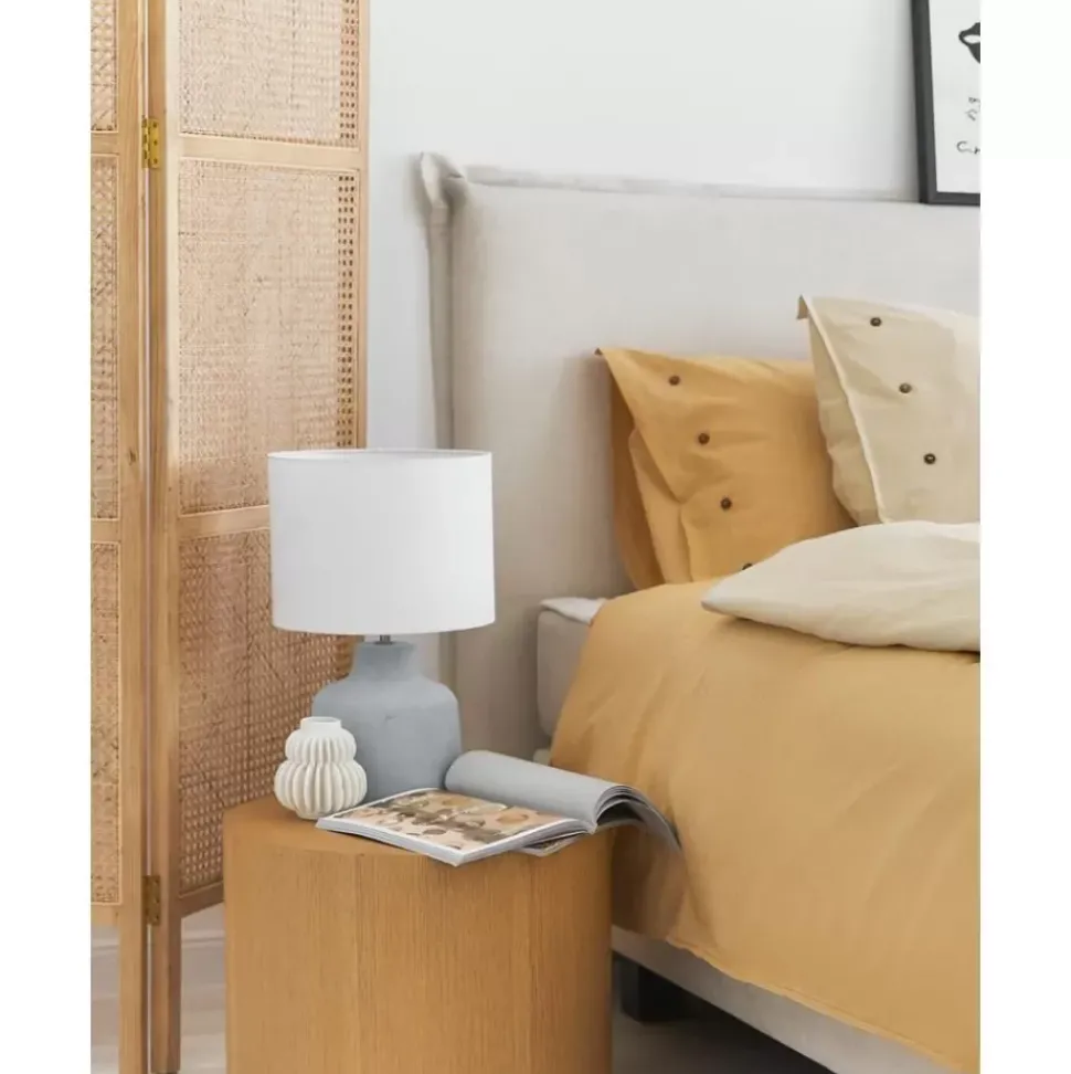 Handgefertigte Tischlampe Ike Mit Betonfus