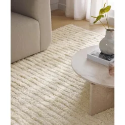 Handgewebter Hochflor-Wollteppich Octavia Mit Hoch-Tief-Struktur