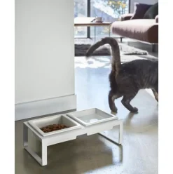 Haustiernapfe Tower Mit Stander