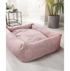 Hundebett Tudor, Verschiedene Grosen