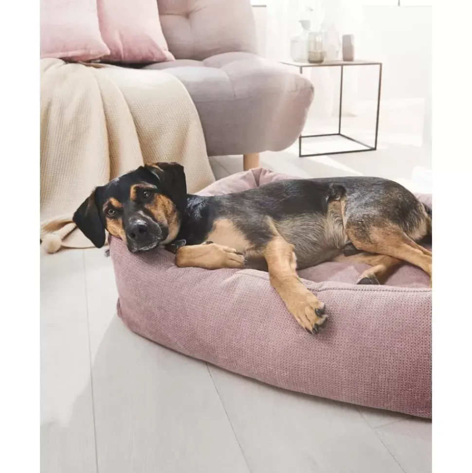 Hundebett Tudor, Verschiedene Grosen