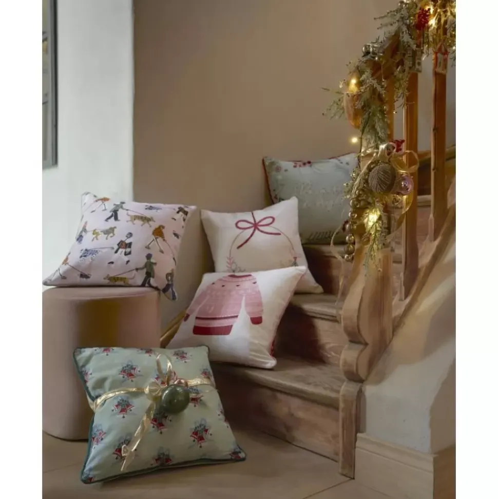 Kissenhulle Bright Mit Winterlichem Motiv Und Stickereien