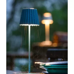 Mobile Dimmbare Ausentischlampe Trellia In Blau