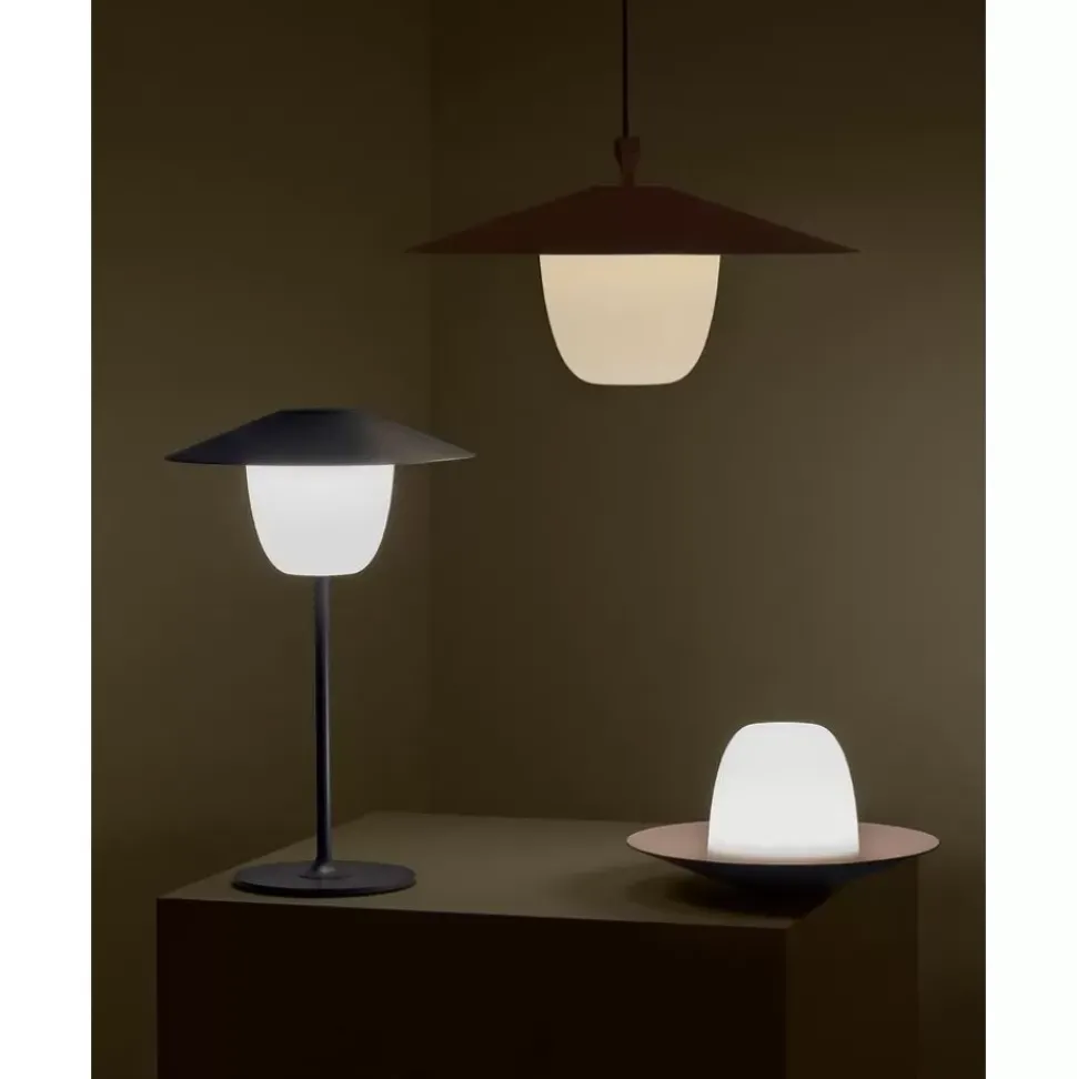 Mobile Dimmbare Led-Ausenleuchte Ani Zum Hangen Oder Stellen