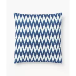 Outdoor-Kissenhulle Maillot Mit Ikat Muster
